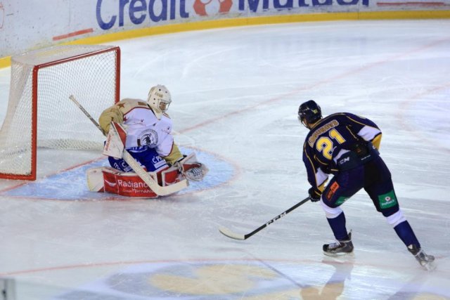 Photo hockey reportage Kurbads vs LHC