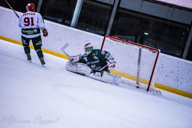 Photo hockey match Mont-Blanc - Cergy-Pontoise le 24/11/2018
