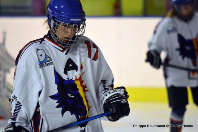 Photo hockey reportage Fem élite : L'Aigle vole tranquillement
