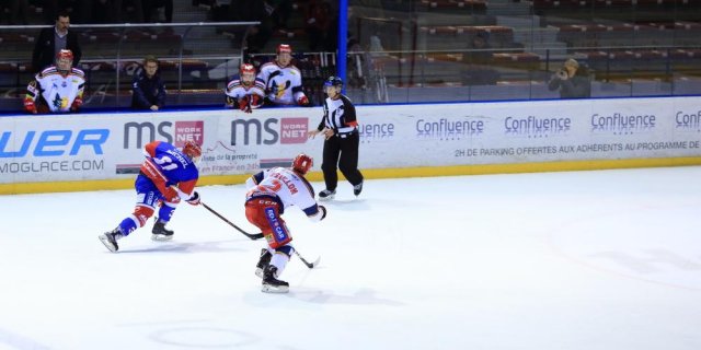 Photo hockey match Lyon - Grenoble  le 30/11/2018