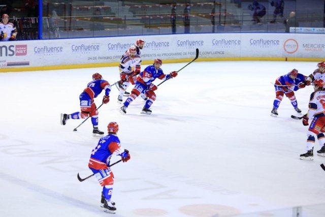 Photo hockey match Lyon - Grenoble  le 30/11/2018