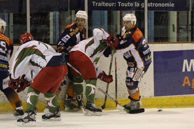 Photo hockey match Montpellier  - Cergy-Pontoise le 14/03/2009