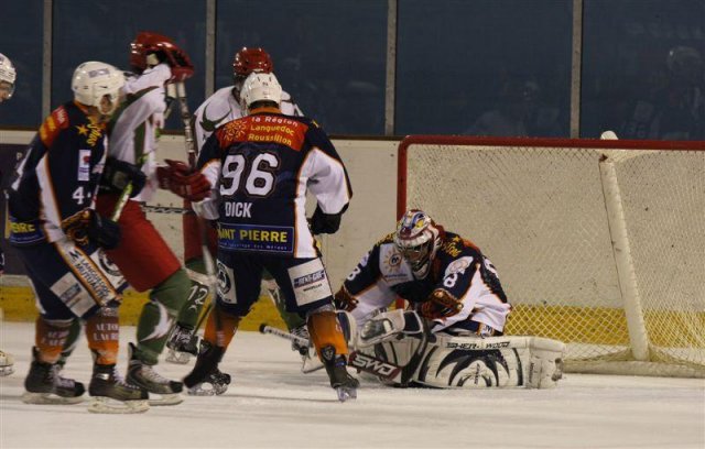 Photo hockey match Montpellier  - Cergy-Pontoise le 14/03/2009