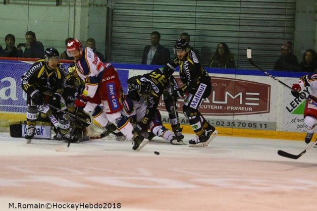 Photo hockey match Rouen - Grenoble  le 04/12/2018
