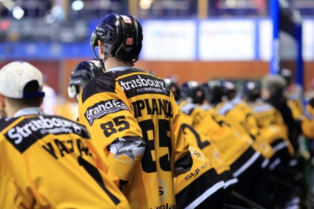Photo hockey match Lyon - Strasbourg  le 06/12/2018