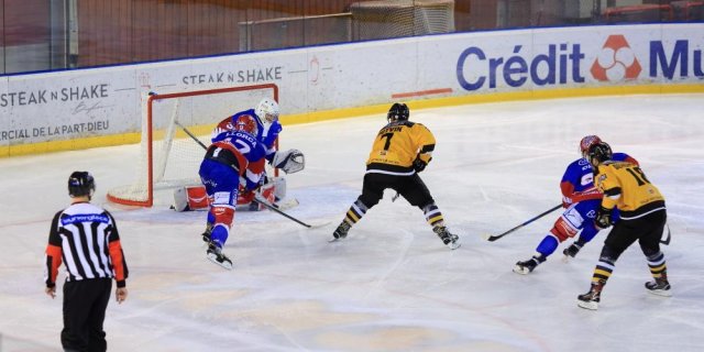 Photo hockey match Lyon - Strasbourg  le 06/12/2018