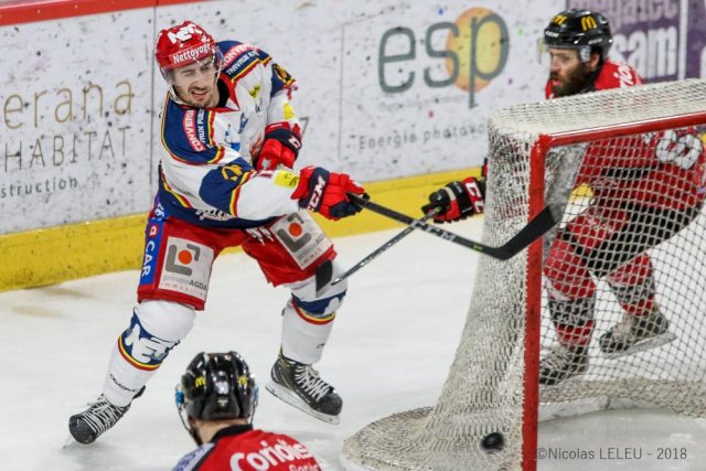 Photo hockey match Amiens  - Grenoble  le 04/01/2019