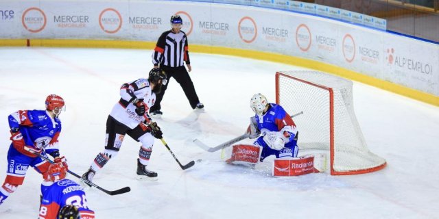 Photo hockey match Lyon - Amiens  le 11/01/2019