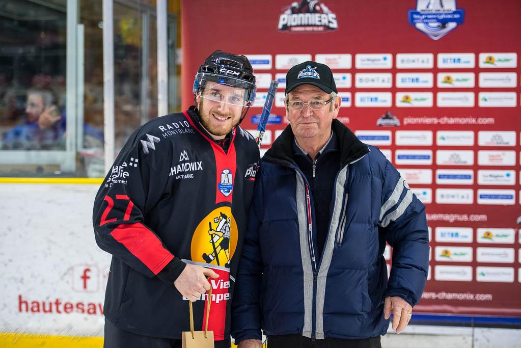 Chamonix  3 - 5 Grenoble 