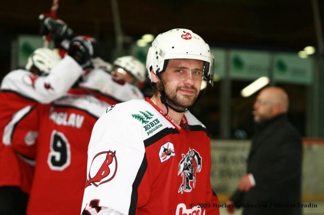 Photo hockey match Briançon  - Angers  le 21/03/2009