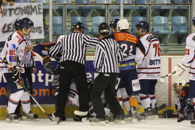 Photo hockey match Montpellier  - Nice le 21/03/2009