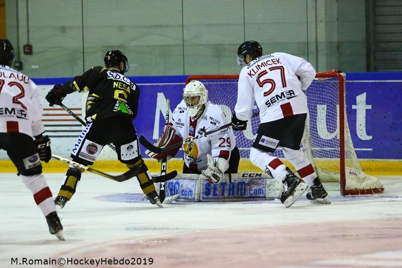 Rouen 9 - 0 Chamonix 