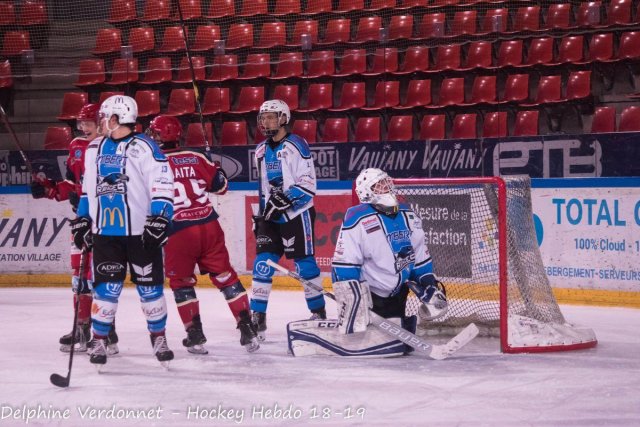 Photo hockey reportage 1/4 finale U20 - Grenoble vs Gap