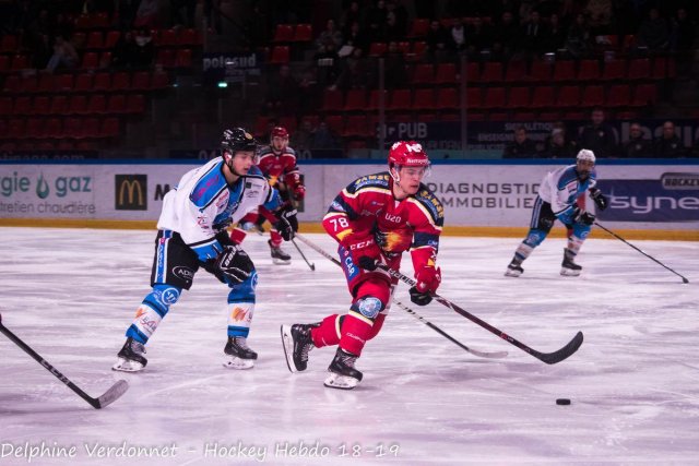 Photo hockey reportage 1/4 finale U20 - Grenoble vs Gap