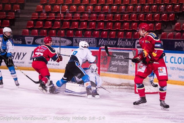 Photo hockey reportage 1/4 finale U20 - Grenoble vs Gap