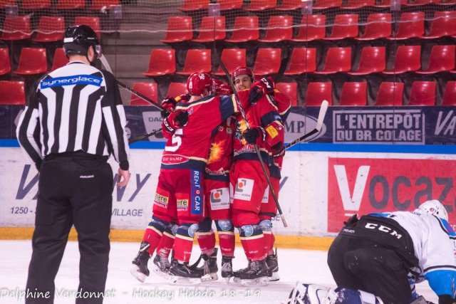 Photo hockey reportage 1/4 finale U20 - Grenoble vs Gap