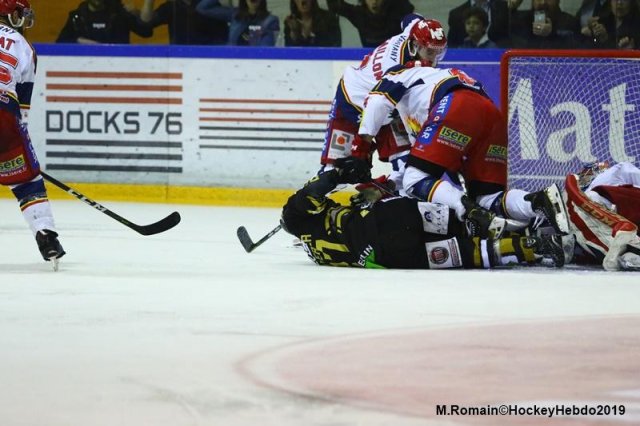 Photo hockey match Rouen - Grenoble  le 30/03/2019