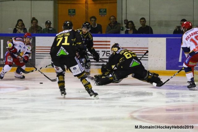 Photo hockey match Rouen - Grenoble  le 30/03/2019