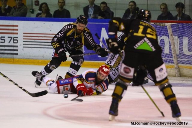 Photo hockey match Rouen - Grenoble  le 30/03/2019
