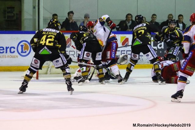 Photo hockey match Rouen - Grenoble  le 30/03/2019
