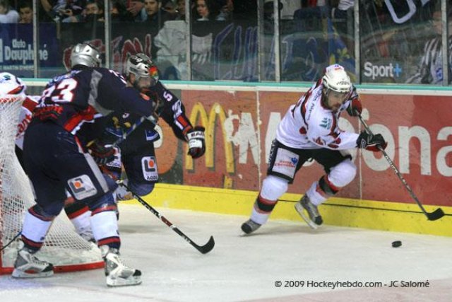 Photo hockey match Grenoble  - Briançon  le 27/03/2009