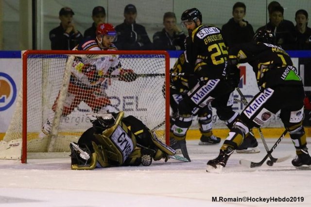 Photo hockey match Rouen - Grenoble  le 05/04/2019