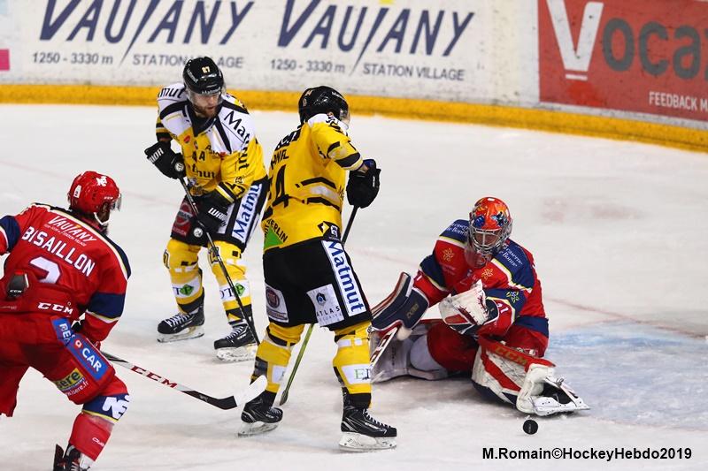 Grenoble  4 - 1 Rouen