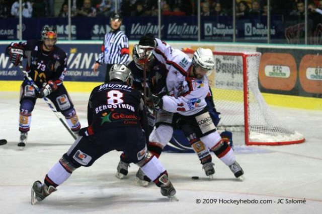 Photo hockey match Grenoble  - Briançon  le 28/03/2009