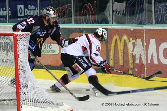 Photo hockey match Grenoble  - Briançon  le 28/03/2009