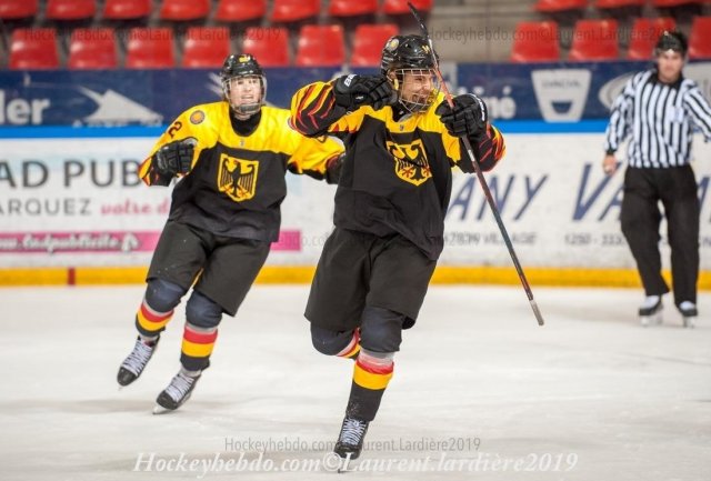 Photo hockey match Germany - Denmark le 17/04/2019