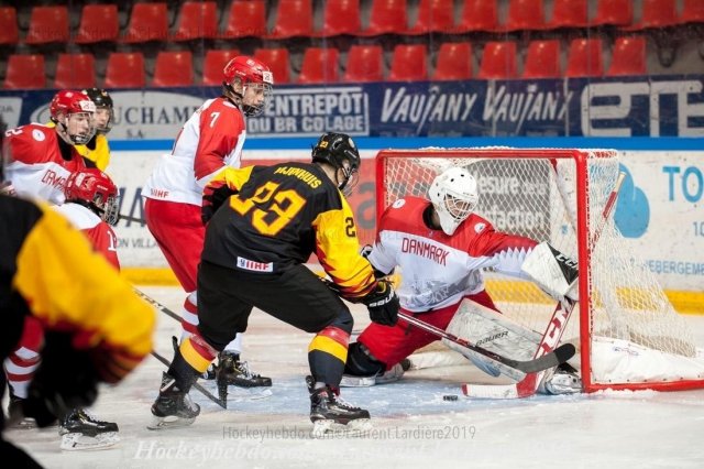 Photo hockey match Germany - Denmark le 17/04/2019