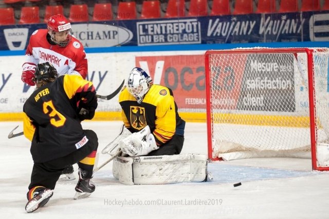 Photo hockey match Germany - Denmark le 17/04/2019