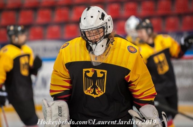 Photo hockey match Germany - Denmark le 17/04/2019