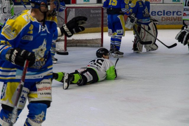 Photo hockey match Epinal  - Toulon le 21/04/2019