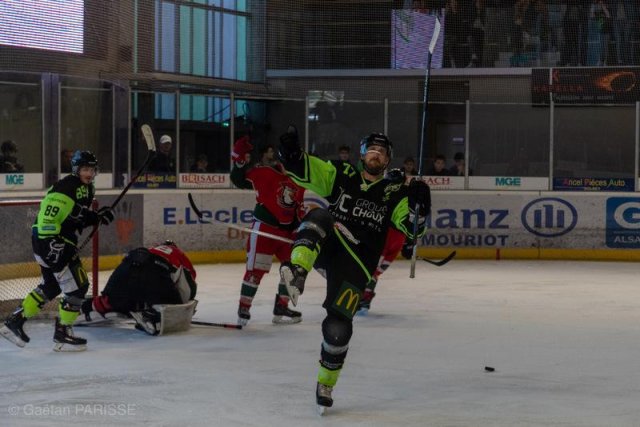 Photo hockey match Epinal  - Courbevoie  le 22/04/2019