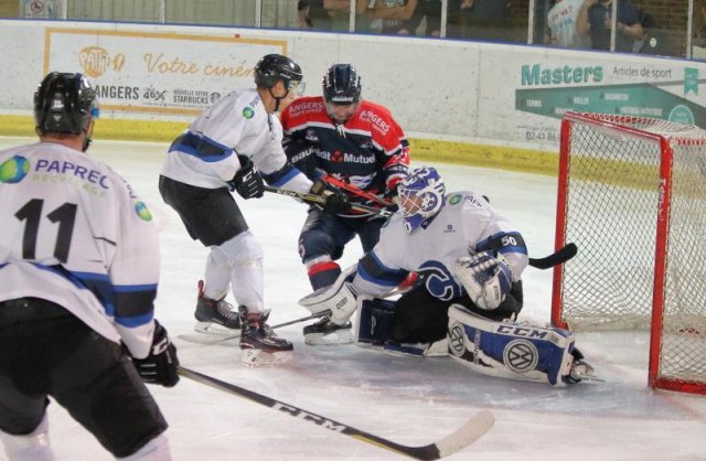 Photo hockey reportage Angers s'impose face à Nantes