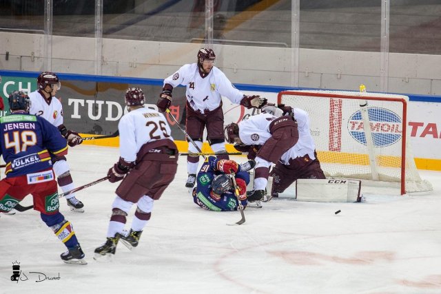 Photo hockey match Genève - Düsseldorf le 06/09/2019
