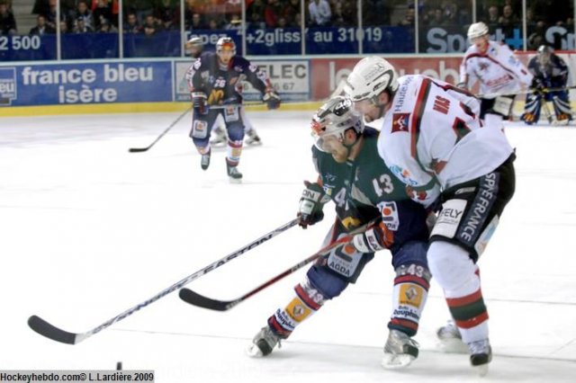 Photo hockey album Finale Coupe Magnus2008/2009:Grenoble-Briançon-(Matchs 3 et 4)