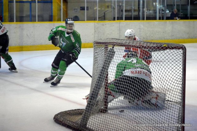 Photo hockey reportage L'eau thermale meilleure que le vin de Bourgogne