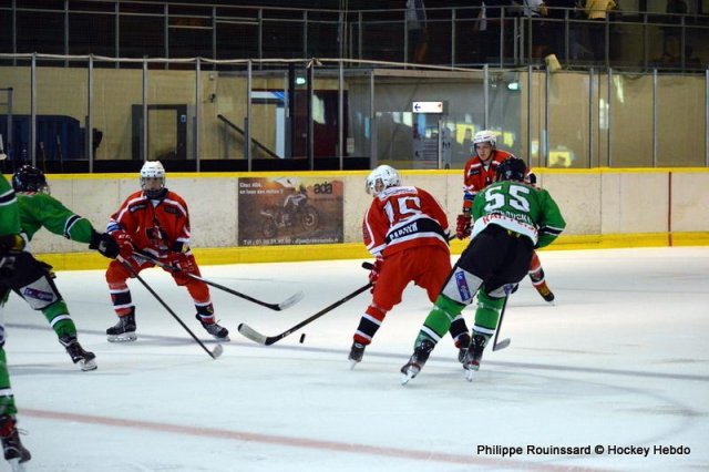 Photo hockey reportage L'eau thermale meilleure que le vin de Bourgogne