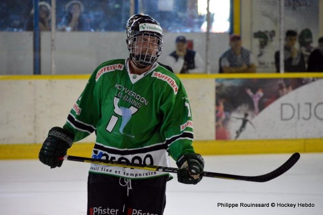 Photo hockey reportage L'eau thermale meilleure que le vin de Bourgogne