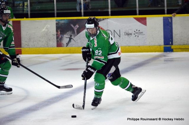 Photo hockey reportage L'eau thermale meilleure que le vin de Bourgogne