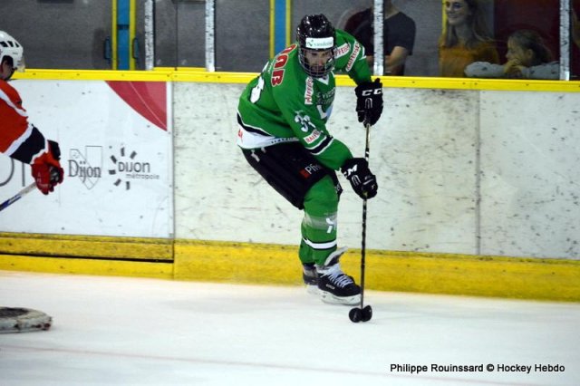 Photo hockey reportage L'eau thermale meilleure que le vin de Bourgogne