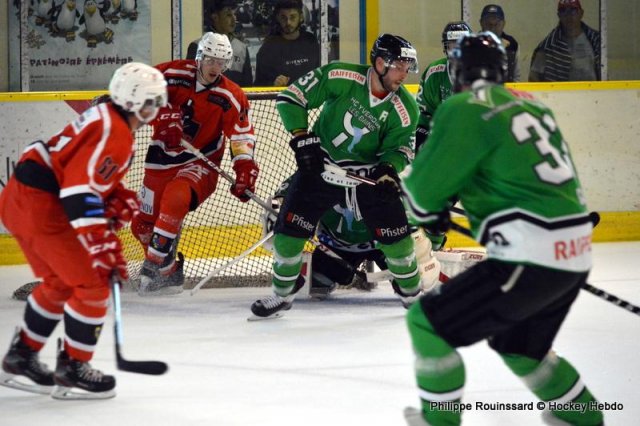 Photo hockey reportage L'eau thermale meilleure que le vin de Bourgogne