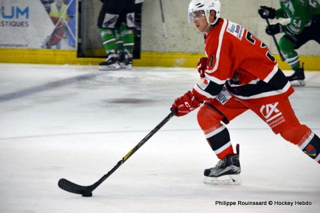 Photo hockey reportage L'eau thermale meilleure que le vin de Bourgogne