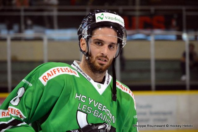 Photo hockey reportage L'eau thermale meilleure que le vin de Bourgogne