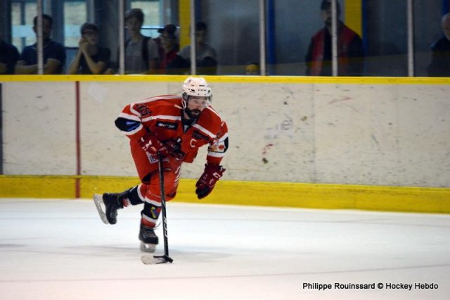 Photo hockey reportage L'eau thermale meilleure que le vin de Bourgogne