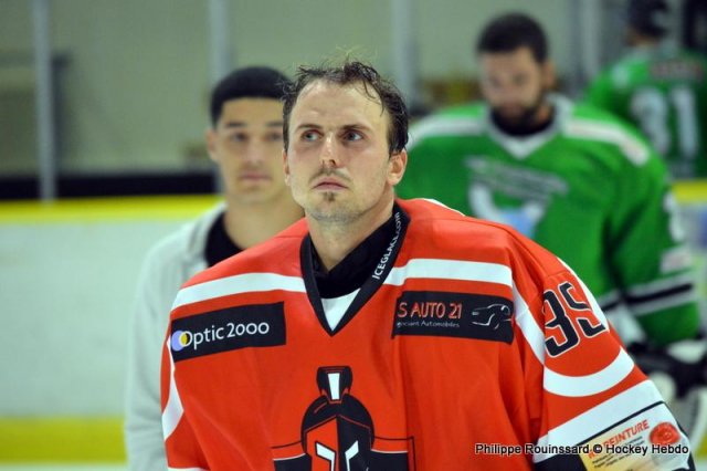 Photo hockey reportage L'eau thermale meilleure que le vin de Bourgogne