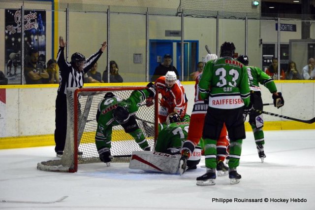 Photo hockey reportage L'eau thermale meilleure que le vin de Bourgogne