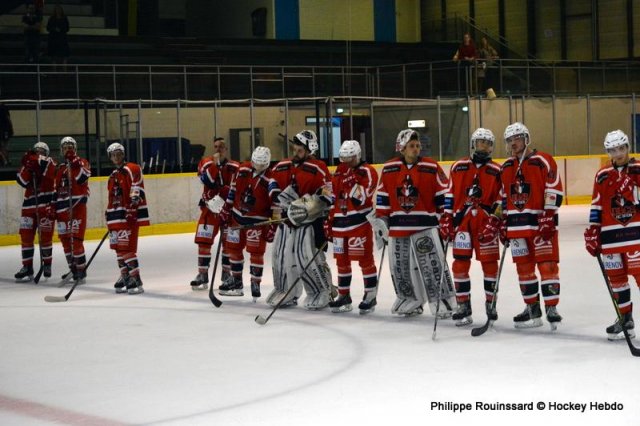 Photo hockey reportage L'eau thermale meilleure que le vin de Bourgogne